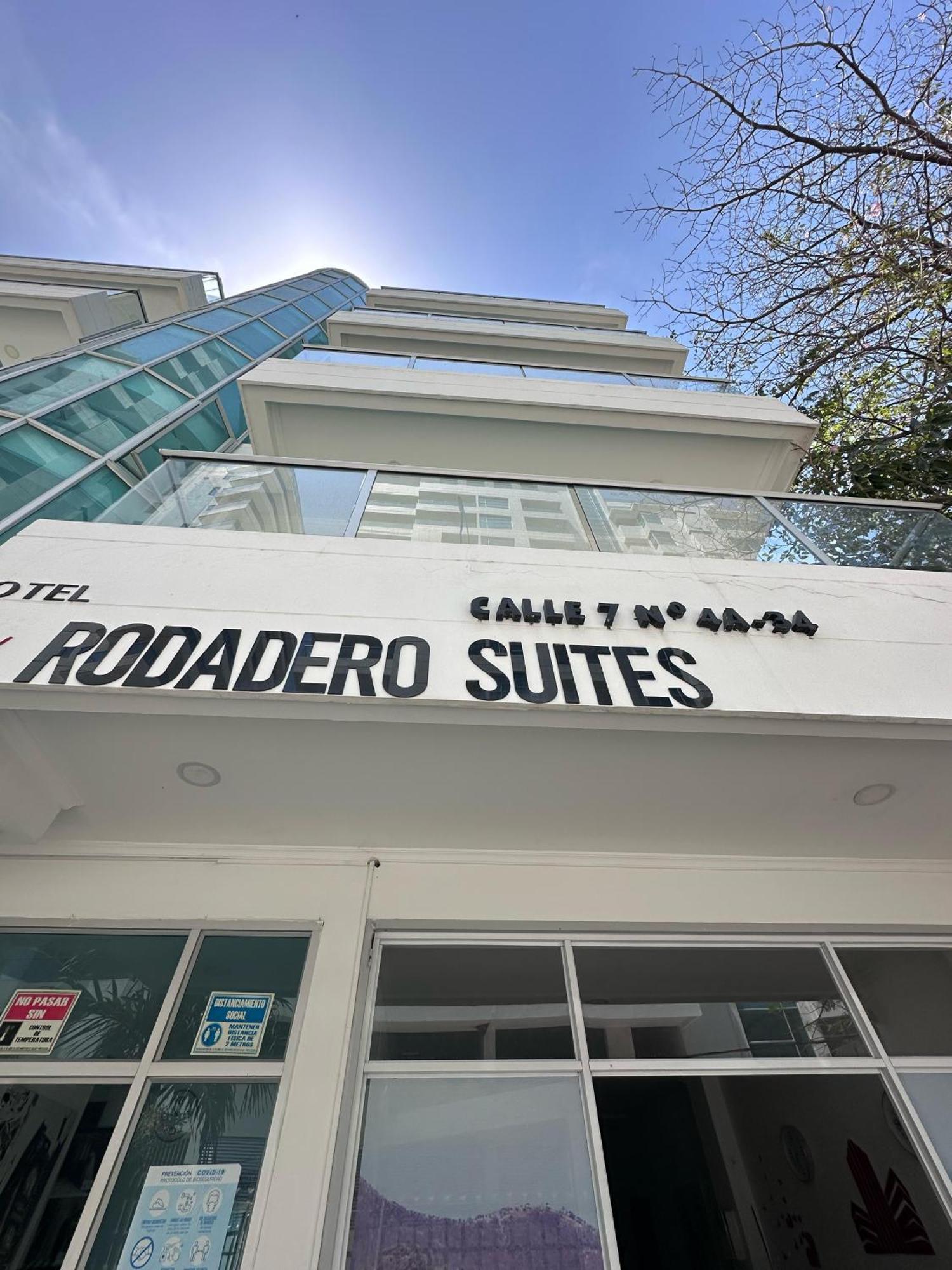 Sgh Hotel Rodadero Suites - Santa Marta (Magdalena) — Photos 1